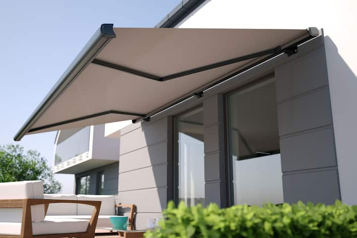 Residential awning installation in Arlington